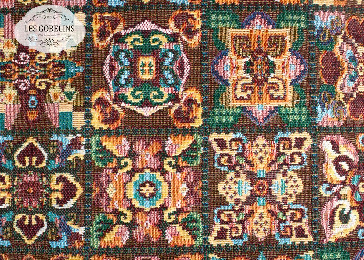 Покрывало на диван Les Gobelins Mosaique De Fleurs, 160 х 230 смlns188052 Покрывало на диван Les Gobelins Mosaique De Fleurs, 160 х 230 смlns188052Покрывало на диван Les Gobelins Mosaique De Fleurs с ярким орнаментом привлечет к себе внимание и органично впишется в интерьер комнаты. Изделие изготовлено из высококачественной ткани гобелен и оформлено бахромой и кисточками. Необычайная красота сочетается в этом покрывале с высокой прочностью и долговечностью, а свойство гобелена по-разному проявлять себя в зависимости от освещения помещения позволяет открывать все новые и новые детали, которые, как казалось, раньше скрывал гобелен.Красочное и приятное на ощупь покрывало сделает интерьер спальни, детской или гостиной уютнее и своеобразнее. Состав материала: 49% хлопок, 51% полиэстер.