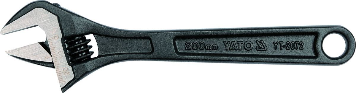 Ключ разводной Yato, 8, длина 20 смYT-2072 Ключ разводной Yato, 8, длина 20 смYT-2072Разводной ключ Yato, изготовленный из углеродистой стали, позволяет затягивать и отвинчивать винты разных размеров (до 34 мм). Один такой инструмент заменяет целый набор ключей и позволяет забыть о проблеме подбора необходимого размера. Наличие измерительной миллиметровой шкалы значительно облегчает процесс работ. Подходит для эксплуатации как в бытовых условиях, так и в профессиональной сфере. Длина: 20 см.Максимальный развод губок: 24 мм.