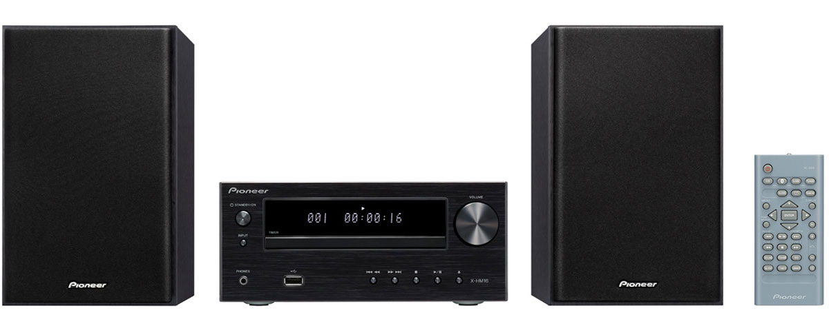 Pioneer X-HM16-B музыкальный центрX-HM16-B Pioneer X-HM16-B музыкальный центрX-HM16-BPioneer X-HM16-B выделяется на фоне обычных микросистем. Благодаря своему матово-алюминиевому внешнему виду, большому дисплею и металлическим элементам управления она по-настоящему выглядит как модель класса HiFi – лишь существенно меньше и компактнее. Это подчеркивается как двухполосными колонками, так и высокой для этого класса выходной мощностью 15 Ватт на канал.Регуляторы звучания, дополнительный эквалайзер с четырьмя предустановленными режимами и подключаемой функцией P.Bass делают систему поистине универсальной: новости в диалоговом режиме звучат ясно и без дребезжания, ночной режим позволяет поздним вечером наслаждаться музыкой, не беспокоя соседей, а днем для динамического звучания можно выбрать режимы flat или active“.Помимо прослушивания CD и FM-радио, модель H-HM 16 также воспроизводит MP3-файлы с USB-флешек, а кому повезет пользоваться этой системой в своей спальне, тому она может помочь по утрам просыпаться с помощью функции таймера.