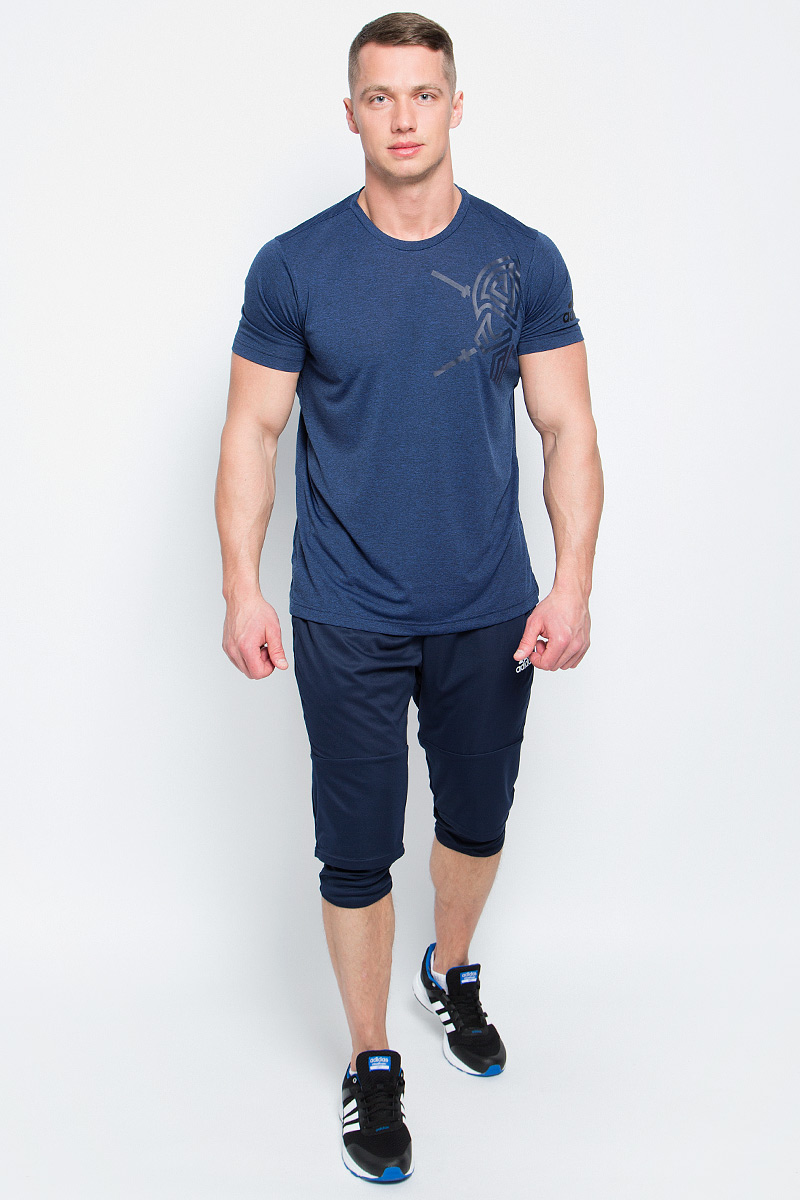 Брюки спортивные мужские adidas Tiro17 3/4 Pnt, цвет: синий. BQ2645. Размер XL (56/58)BQ2645 Брюки спортивные мужские adidas Tiro17 3/4 Pnt, цвет: синий. BQ2645. Размер XL (56/58)BQ2645Брюки спортивные мужские adidas Tiro17 3/4 Pnt выполнены из 100% полиэстера. Сшиты из эластичной ткани, которая обеспечивает полную свободу движений во время приседаний и выпадов. Легкая модель дополнена внутренними шортами для повышенного комфорта и карманами на молнии для хранения полезных мелочей. Эластичный пояс на регулируемых завязках-шнурках.