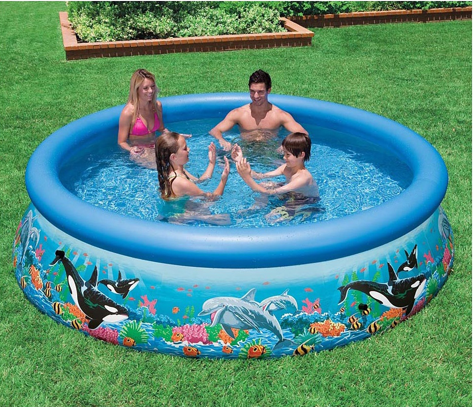 Надувной бассейн Intex Easy Set. Риф Океана, 305 х 76 см. с28124с28124 Надувной бассейн Intex Easy Set. Риф Океана, 305 х 76 см. с28124с28124Надувной бассейн линейки Easy Set. Риф океана от Intex (Интекс) - отличный вариант для купания родителей вместе с детьми. Красивый и функциональный, а благодаря технологии SUPER-TOUGH надежный. Стенки бассейна имеют три отдельных слоя: два слоя сделаны из плотного винила, третий слой - из особо прочного полиэстера. Внешне бассейн украшен яркими изображениями морских обитателей. Для удобства слива воды имеется клапан, который при необходимости можно присоединить к садовому шлангу. Устанавливается на ровной поверхности, при сборке не требует особых технических средств.