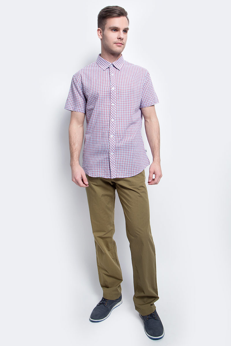 Рубашка мужская Finn Flare, цвет: голубой. S17-22015_138. Размер XXL (54)S17-22015_138 Рубашка мужская Finn Flare, цвет: голубой. S17-22015_138. Размер XXL (54)S17-22015_138Рубашка мужская Finn Flare выполнена из хлопка. Модель с отложным воротником и короткими рукавами застегивается на пуговицы.