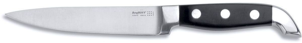 Нож универсальный BergHOFF Orion, цвет: металлик, черный, длина лезвия 12,5 см1301747 Нож универсальный BergHOFF Orion, цвет: металлик, черный, длина лезвия 12,5 см1301747Универсальный нож BergHOFF Orion выполнен из кованной высококачественной нержавеющей стали, устойчив к пятнам и коррозии. Используется для нарезки продуктов. Таким ножом удобно сделать ровный разрез всего одним движением. Тяжелая кованая шейка обеспечивает идеальный баланс и безопасность для рук. Ручка с тройной клепкой и формой, повышающей комфорт и безопасность захвата. Рекомендуется мыть вручную.Длина ножа: 24 см.