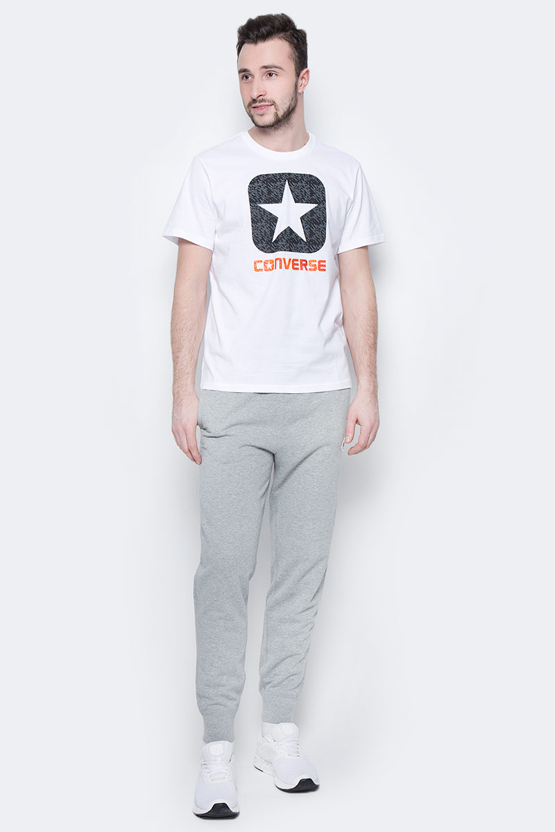Брюки спортивные мужские Converse Knitted Pant, цвет: серый. 10003124035. Размер S (46)10003124035 Брюки спортивные мужские Converse Knitted Pant, цвет: серый. 10003124035. Размер S (46)10003124035Спортивные брюки Converse изготовлены из качественного натурального хлопка Модель на широкой эластичной резинке с тремя удобными карманами. Низы брючин дополнены застежками-молниями. Такие брюки незаменимая вещь в спортивном и летнем гардеробе. Прекрасный выбор для занятий спортом или активного отдыха.