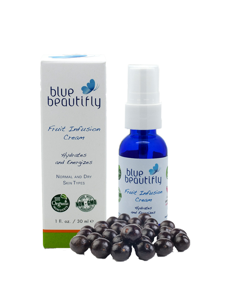 Blue Beautifly Крем для лица с экстрактами фруктов, 30 млBB-004 Blue Beautifly Крем для лица с экстрактами фруктов, 30 млBB-004Для нормальной и сухой кожи. Крем содержит антиоксиданты и витамины органических фруктов, устраняет тусклость кожи, предотвращает обезвоживание. Восстанавливает кожу на клеточном уровне. Фруктовые энзимы Яблок, ягод: Асаи, Годжи, Бузины и Малины, а также Граната и Подорожника удерживают уровень влаги, восстанавливают кожу на клеточном уровне и улучшают цвет лица. Гиалуроновая кислота, Алоэ Вера, масла Жожоба и Ши помогают противодействовать внешним признакам старения и поддерживают её естественное обновление. Ароматерапевтическая смесь эфирных масел Мандарина, Апельсина и Померанца питает, омолаживает кожу и успокаивает нервную систему.