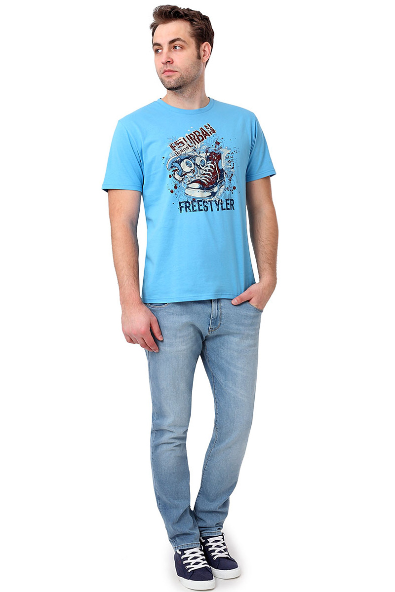 Футболка мужская F5, цвет: голубой. 14485_02285. Размер M (48)14485_02285/Shoes, TR Plain, blue Футболка мужская F5, цвет: голубой. 14485_02285. Размер M (48)14485_02285/Shoes, TR Plain, blueСтильная мужская футболкаF5 выполнена из натурального хлопка. Футболка с коротким рукавом и небольшим круглым вырезом оформлена принтом и надписью.
