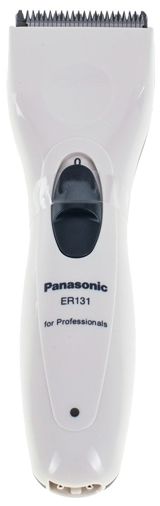 Panasonic ER-131 машинка для стрижкиER131H520 Panasonic ER-131 машинка для стрижкиER131H520Электрическая машинка для стрижки волос Panasonic ER 131 H может работать как от сети, так и от аккумулятора. При зарядке в течение 8 часов время автономной работы составляет 40 минут.Аккумулятор Ni-Mh (никель-металлогидридный) - экологичный и долговечный. Специальный индикатор показывает уровень заряда аккумулятора. Машинка для стрижки волос Panasonic ER 131 H оснащена двумя гребневыми насадками, с помощью которых можно достичь длины стрижки от 3 до 12 мм. Лезвия изготовлены из нержавеющей стали, они долговечны и пригодны для стрижки жестких волос.Двигатель 6300 об/минСкорость стрижки - 34 000 волос/секЭргономичный корпусЗаточка лезвий типа DiamondЗаточка лезвий под углом 45°