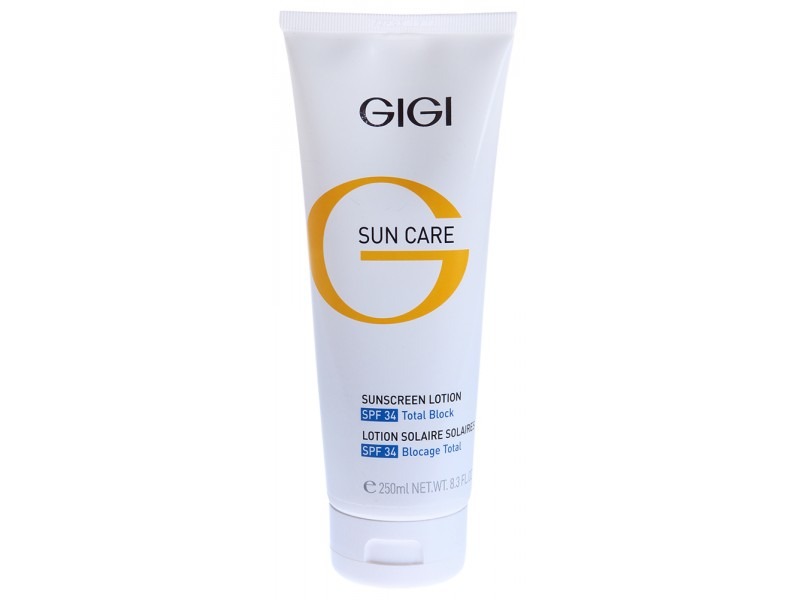 GIGI Лосьон увлажняющий защитный для тела Sun Care SPF-34, 250 млGIGI199 GIGI Лосьон увлажняющий защитный для тела Sun Care SPF-34, 250 млGIGI199Солнцезащитный лосьон защищает от повреждающего действия УФ излучения с первых минут пребывания на солнце. Действие: Препятствует обезвоживанию, покраснению и раздражению кожи после солнечных ванн. Входящий в его состав гель Алоэ Вера успокаивает кожу, обладает противовоспалительным действием, глубоко увлажняет. При использовании этого лосьона нет ощущения жирности, загар ложится равномерно стойкого бронзового оттенка, без обгорания, волдырей и последующего облезания кожи. Активные ингредиенты: Циклометикон, актилбензоат, симетикон, диоксид титана, алюмина, мочевина, алоэ вера гель, витамин Е, пантенол, аллантоин, масла: лаванды, кипариса, клари, ромашки, матрикарии, кориандра, мяты.