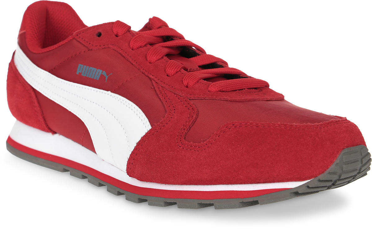 Кроссовки мужские Puma ST Runner NL, цвет: красный. 35673837. Размер 8 (41)35673837 Кроссовки мужские Puma ST Runner NL, цвет: красный. 35673837. Размер 8 (41)35673837Стильные мужские кроссовки ST Runner NL от Puma идеальная обувь для активных людей. Модель выполнена из нейлона со вставками из натуральной замши и натуральной кожи. Подкладка выполнена из текстиля. Стелька из ЭВА с текстильной поверхностью комфортна при ходьбе. Шнуровка надежно фиксирует изделие на ноге. На язычке, на заднике и сбоку изделие оформлено фирменным логотипом. Промежуточная подошва обладает хорошими амортизирующими свойствами. Рельефная поверхность обеспечивает идеальное сцепление с любыми поверхностями. Удобные кроссовки - выбор истинных ценителей активного образа жизни.
