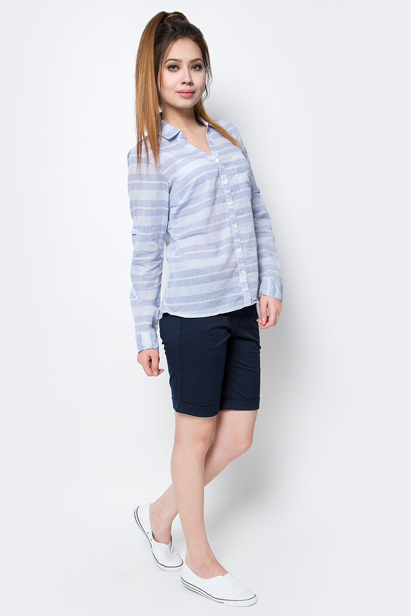 Рубашка женская Columbia Early Tide LS, цвет: сиреневый. 1658941-509. Размер L (48)1658941-509 Рубашка женская Columbia Early Tide LS, цвет: сиреневый. 1658941-509. Размер L (48)1658941-509Женская рубашка Columbia Early Tide LS изготовлена из натурального хлопка. Модель Regular Fit с отложным воротником, V-образным вырезом и длинными закатывающимися рукавами застегивается на пуговицы. Спереди расположен накладной карман. Изделие оформлено принтом.
