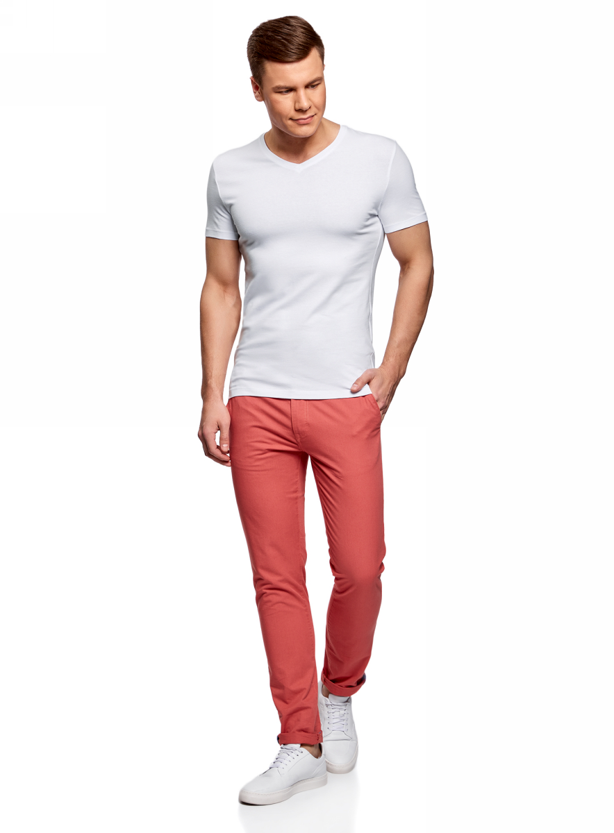 Футболка мужская oodji Basic, цвет: белый. 5B612002M/46737N/1000N. Размер XL (56)5B612002M/46737N/1000N Футболка мужская oodji Basic, цвет: белый. 5B612002M/46737N/1000N. Размер XL (56)5B612002M/46737N/1000NБазовая футболка с V-образным вырезом горловины и короткими рукавами выполнена из эластичного хлопка.