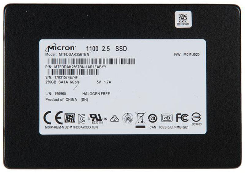 Crucial Micron 1100 256GB SSD-накопитель (MTFDDAK256TBN-1AR1ZABYY)MTFDDAK256TBN-1AR1ZABYY Crucial Micron 1100 256GB SSD-накопитель (MTFDDAK256TBN-1AR1ZABYY)MTFDDAK256TBN-1AR1ZABYYВнутренний SSD-накопитель Crucial Micron 1100 – ультратонкая модель, которая может устанавливаться не только в настольные компьютеры, но также в портативные рабочие станции, ноутбуки и другие подобные устройства.В производстве накопителя применяется технология TLC 3D NAND. Особая конструкция ячеек памяти обеспечивает мгновенный доступ к информации, позволяя получить скорость записи до 500 Мб/с и скорость чтения до 530 Мб/с. Кроме того, она делает их очень надежными, повышая суммарный объем записываемых данных (TBW) в 5 раз по сравнению со средним показателем в отрасли.Минимальное энергопотребление в режиме ожидания помогает существенно снизить нагрузку на батарею портативного устройства, увеличив продолжительность его автономной работы.Поддержка современных методик шифрования исключает несанкционированный доступ к важным данным даже при краже или потере девайса.Время наработки на отказ: 1500000 ч