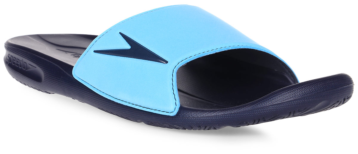 Шлепанцы мужские Speedo Atami II, цвет: темно-синий, голубой. 8-09072B553-B553. Размер 10 (44,5)8-09072B553-B553 Шлепанцы мужские Speedo Atami II, цвет: темно-синий, голубой. 8-09072B553-B553. Размер 10 (44,5)8-09072B553-B553Мужские шлепанцы Atami II от Speedo очень удобны и невероятно легки. Верх оформлен логотипом бренда. Рифление на верхней поверхности подошвы, выполненной из ЭВА материала, предотвращает выскальзывание ноги, отверстия в области носка предназначены для слива воды. Специальный рисунок подошвы гарантирует оптимальное сцепление при ходьбе как по сухой, так и по влажной поверхности. Удобные шлепанцы прекрасно подойдут для похода в бассейн или на пляж.
