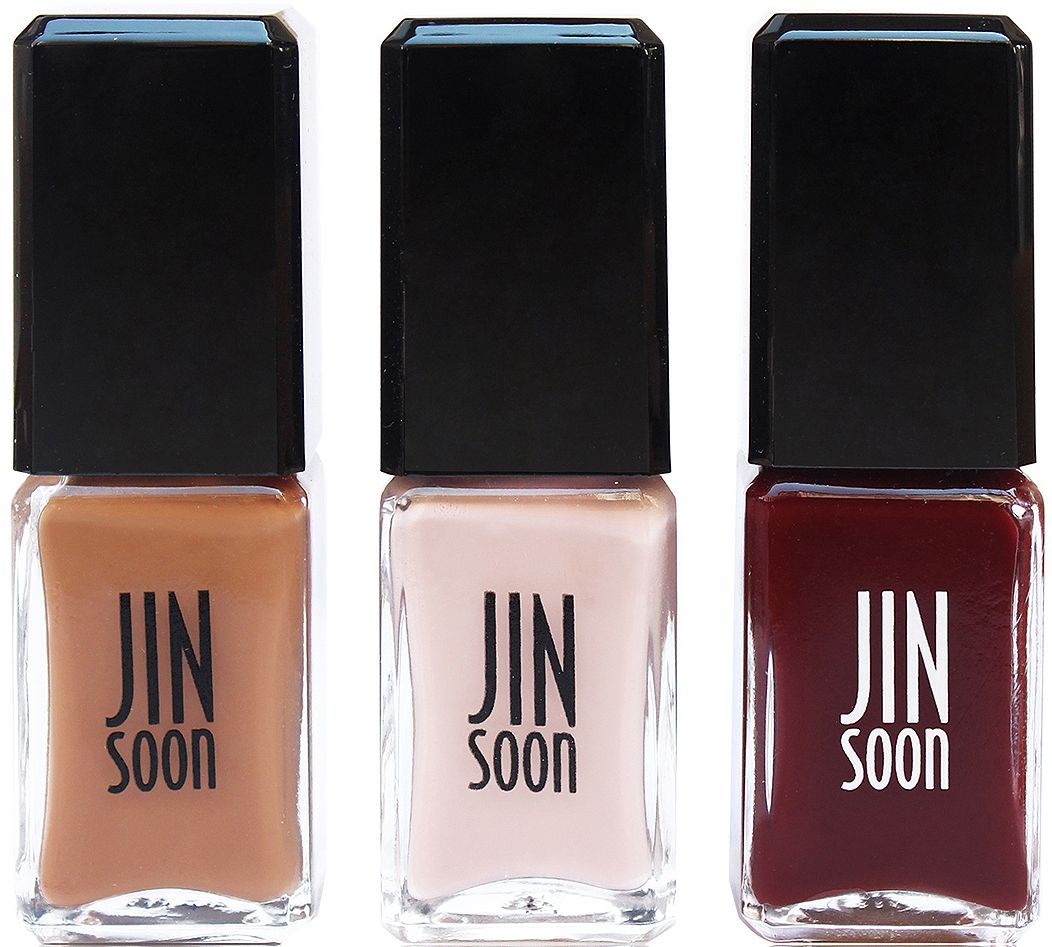 JINsoon Набор лаков для ногтей Classics 1, 3 х 11 млJSS105 JINsoon Набор лаков для ногтей Classics 1, 3 х 11 млJSS105В набор входит три лака классических оттенков