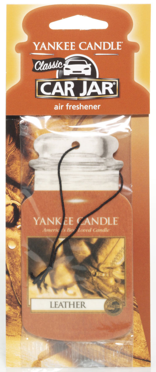 Ароматизатор автомобильный Yankee Candle Кожа, сухой1024908E Ароматизатор автомобильный Yankee Candle Кожа, сухой1024908EПодвесной картонный ароматизатор Yankee Candle наполнит ваш автомобиль неповторимым ароматом автомобильной кожи. Продукция для автомобиля от Yankee Candle прекрасно ароматизирует маленькие пространства, при этом не обладает навязчивым запахом, от которого нужно будет проветривать ваш автомобиль. Ароматизатор прослужит вам около 4 недель.