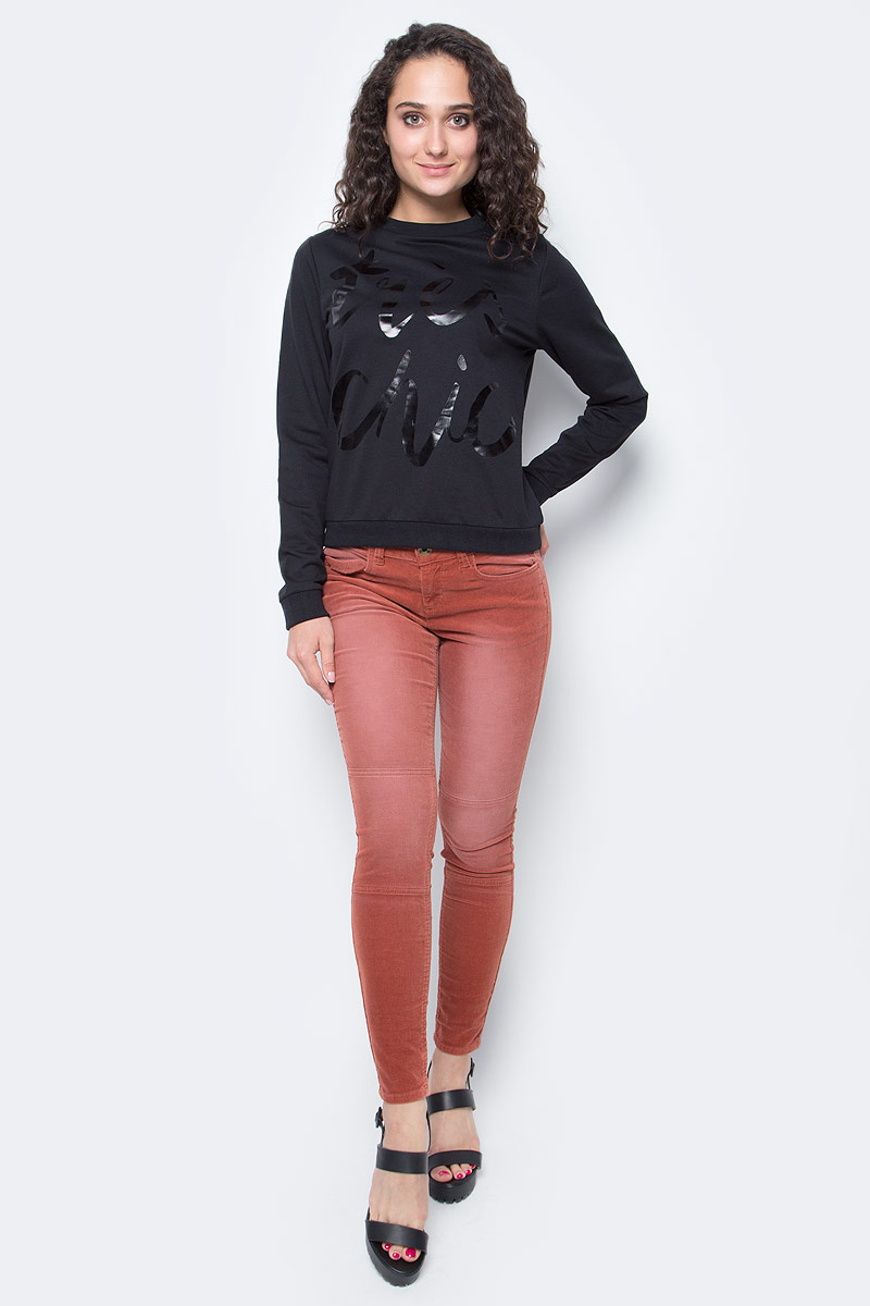 Свитшот женский Tom Tailor Contemporary, цвет: черный. 2530700.00.75_2999. Размер L (48)2530700.00.75_2999 Свитшот женский Tom Tailor Contemporary, цвет: черный. 2530700.00.75_2999. Размер L (48)2530700.00.75_2999Свитшот Tom Tailor Contemporary выполнен из хлопка и полиэстера. Модель с круглым вырезом горловины и длинными стандартными рукавами. Спереди изделие декорировано аппликацией из страз в виде надписи. Низ и манжеты дополнены эластичными нетугими резинками.