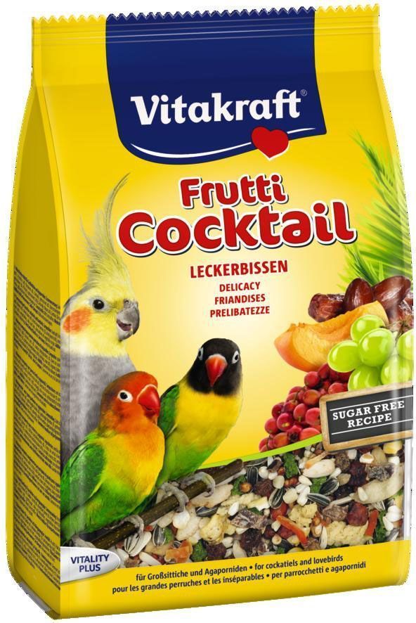 Коктейль для средних попугаев Vitakraft, фруктовый, 250 г21180 Коктейль для средних попугаев Vitakraft, фруктовый, 250 г21180Лакомство для попугаев из спелых фруктов, вкусных семян и хрустящих орехов. Обеспечивает жизненно важными витаминами. Состав: фрукты - 45%, злаки, орехи, семечки, овощи, минералы, компоненты растительного происхождения, экстракт растительного протеина, сахар. Пищевая ценность на 100 г продукта: белок - 12 г, жиры - 15 г, углеводы - 54 г, клетчатка - 7,5 г, зола - 2,5 г. Товар сертифицирован.