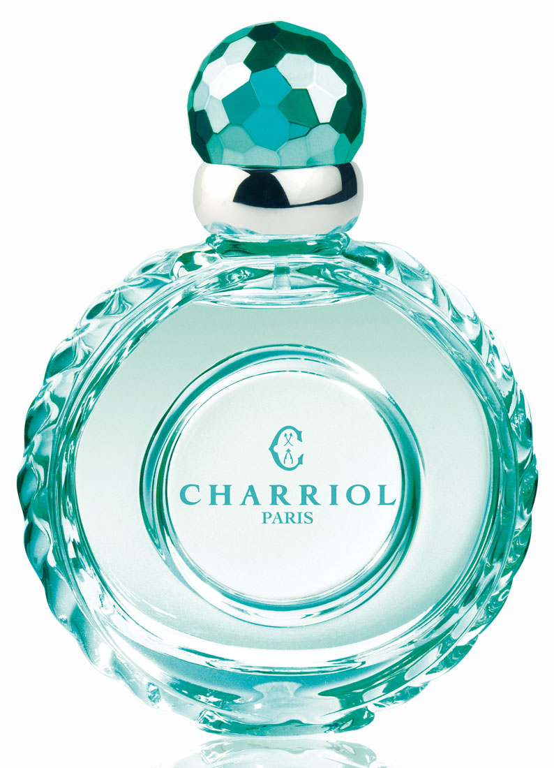 Charriol Tourmaline Туалетная вода женская 30 мл701001 Charriol Tourmaline Туалетная вода женская 30 мл701001Аромат Tourmaline - свежий, легкий, утонченный и прозрачный, цветочный аромат. Это парфюм, идеально подходящий для ежедневного использования, его композиция создана для свободной и модной женщины, которая воплощает в себе современную элегантность. В составе аромата ноты индийской полыни, плюща, водяного гиацинта, прозрачного мускуса, пачули.