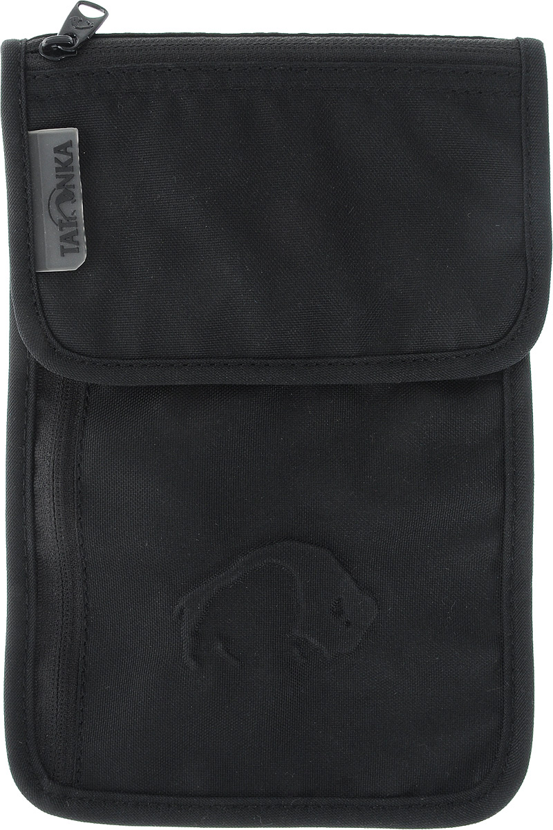 Кошелек Tatonka Neck Wallet, цвет: черный. 2890.0402890.040 Кошелек Tatonka Neck Wallet, цвет: черный. 2890.0402890.040Многофункциональный кошелек с несколькими отделениями и ремешком, чтобы носить на шее. Закрывается клапаном-крышкой на липучке.Особенности:Ремешок.Отделение на молнии.Отделение для мелочи.Отделение в крышке-клапане.Материал: 450 HD Polyoxford.