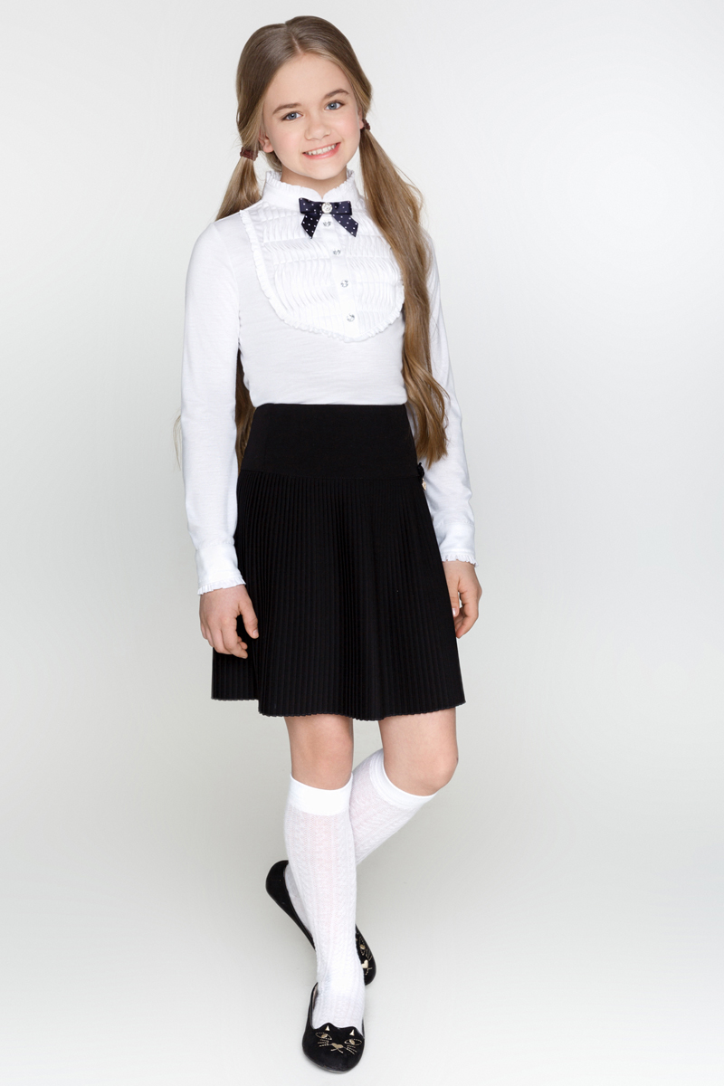 Блузка для девочки Acoola Bjork, цвет: белый. 20200100007_200. Размер 15220200100007_200 Блузка для девочки Acoola Bjork, цвет: белый. 20200100007_200. Размер 15220200100007_200Блузка Acoola Bjork выполнена из эластичного трикотажа, декорирована контрастной манишкой с оборками и бантиком. Модель приталенного силуэта с воротником-стойкой, длинными рукавами с манжетами на пуговицах и короткой планкой с застежкой на пуговицы.