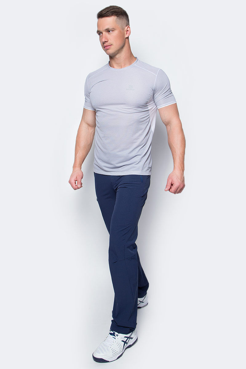 Футболка для бега мужская Salomon Trail Runner Ss Tee M, цвет: белый. L39385300. Размер M (48/50)L39385300 Футболка для бега мужская Salomon Trail Runner Ss Tee M, цвет: белый. L39385300. Размер M (48/50)L39385300Легкая дышащая футболка Trail Runner Tee обеспечивает комфорт, а материал с добавлением бамбукового угля предотвращает появление неприятного запаха. Модель выполнена с круглой горловиной и короткими рукавами.
