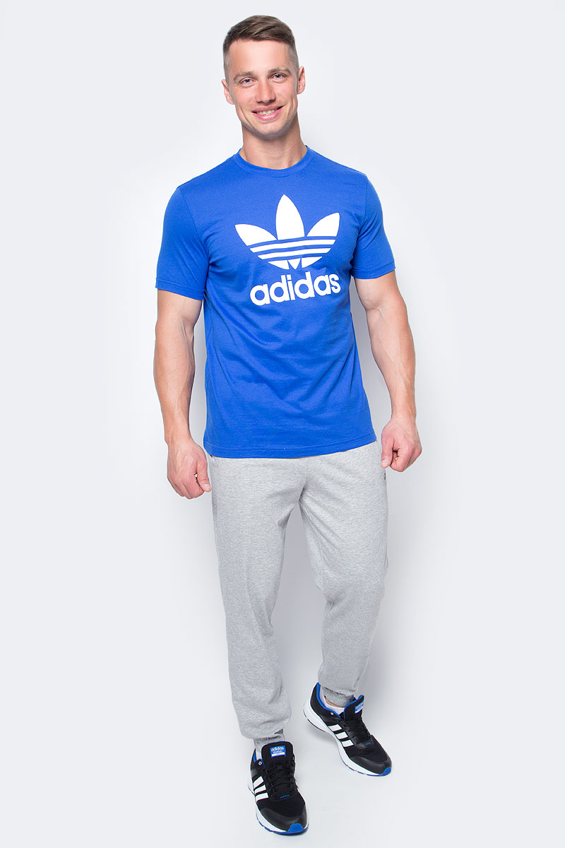 Футболка мужская adidas Orig Trefoil T, цвет: голубой. BK7161. Размер M (48/50)BK7161 Футболка мужская adidas Orig Trefoil T, цвет: голубой. BK7161. Размер M (48/50)BK7161Футболка мужская adidas Orig Trefoil T выполнена из натурального хлопка. Модель с круглым вырезом горловины и короткими рукавами оформлена оригинальным принтом.