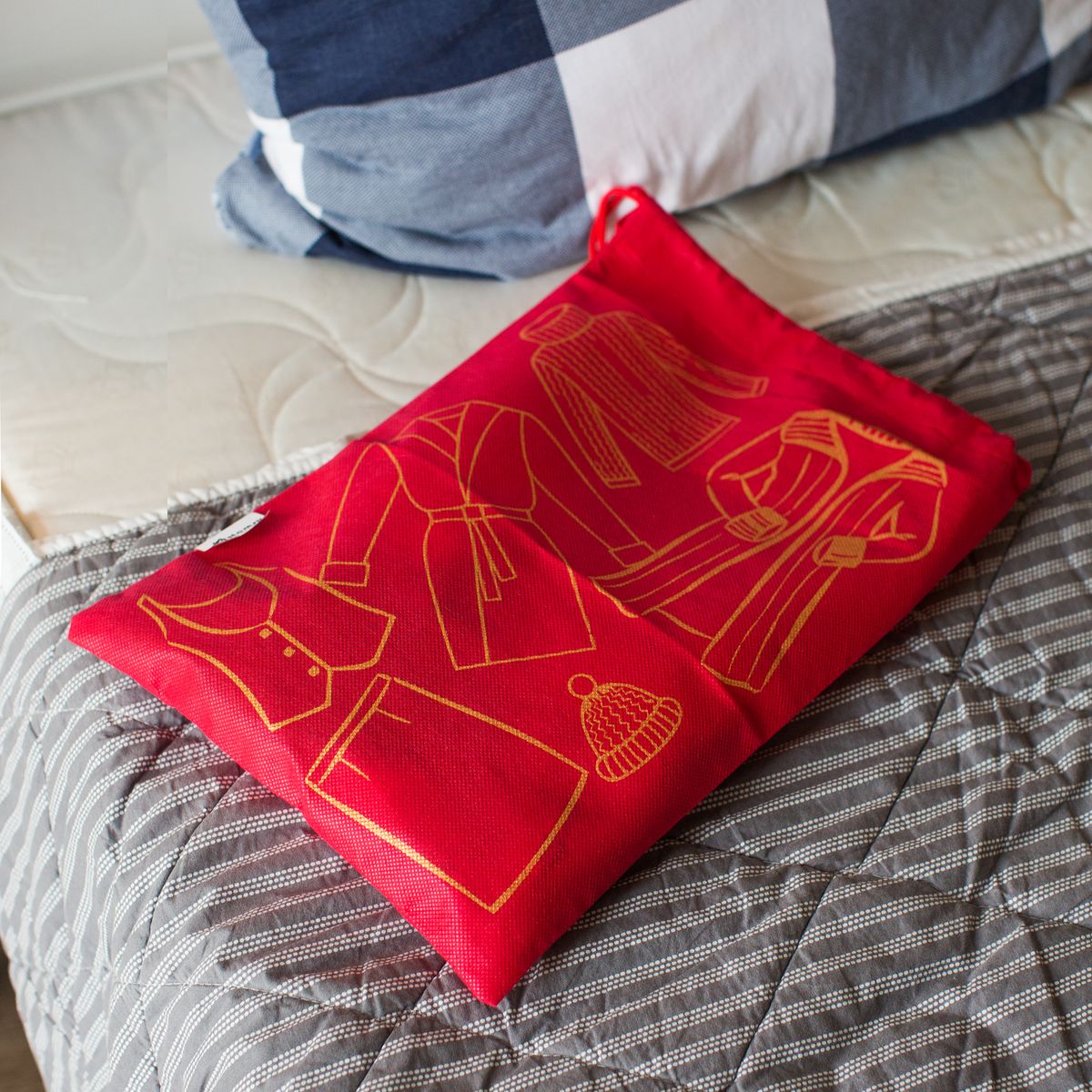 Чехол для обуви Homsu "Lady in Red", 45 х 30 см