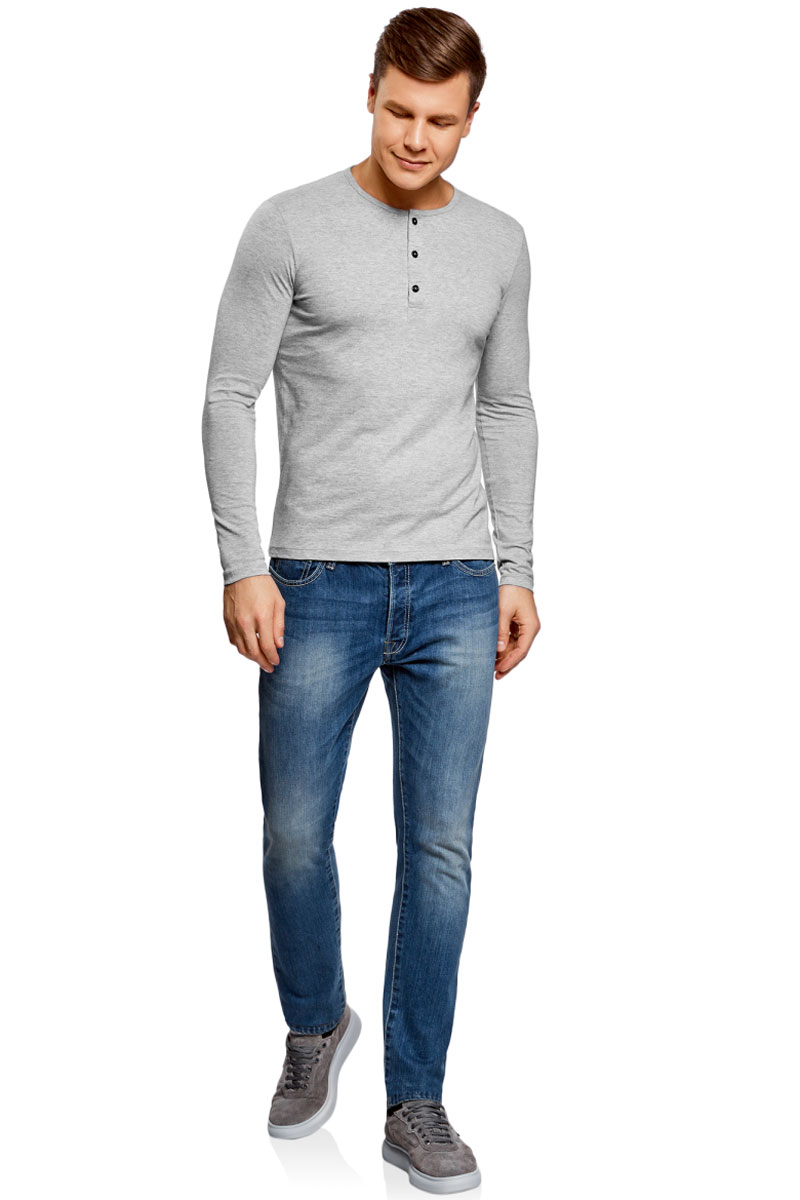 Лонгслив мужской oodji Basic, цвет: серый. 5B515005M/34521N/2300M. Размер XL (56)5B515005M/34521N/2300M Лонгслив мужской oodji Basic, цвет: серый. 5B515005M/34521N/2300M. Размер XL (56)5B515005M/34521N/2300MМужской лонгслив от oodji выполнен из хлопкового трикотажа с добавлением вискозы. Модель с длинными рукавами и круглым вырезом горловины на груди застегивается на пуговицы.
