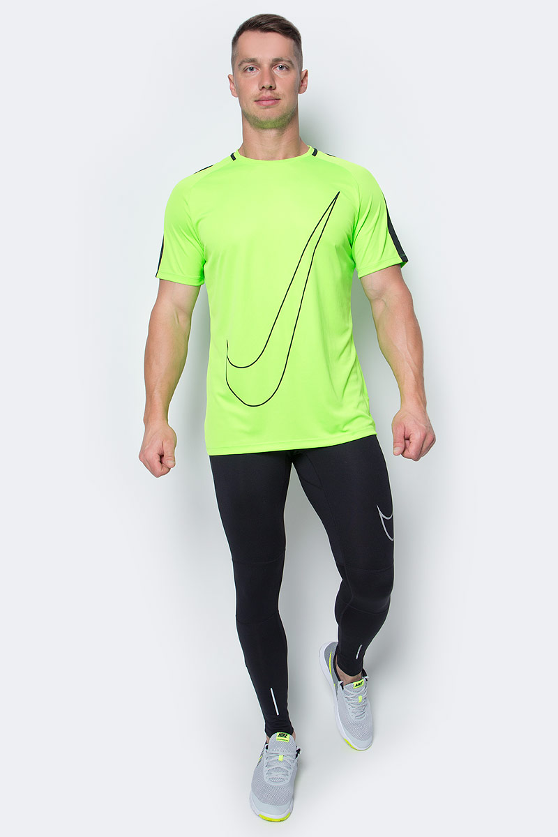 Футболка мужская Nike Nk Dry Top SS Acdmy Gx, цвет: салатовый. 832985-336. Размер M (46/48)832985-336 Футболка мужская Nike Nk Dry Top SS Acdmy Gx, цвет: салатовый. 832985-336. Размер M (46/48)832985-336Мужская футболка Nk Dry Top SS Acdmy Gx от Nike изготовлена из ультрамягкой ткани Dri-Fit. Ткань Dri-Fit обеспечивает воздухопроницаемость и комфорт. Модель с круглым вырезом горловины и короткими рукавами-реглан оформлена фирменным логотипом. По бокам предусмотрены сетчатые вставки для усиления вентиляции. Плоские швы исключают натирание кожи.