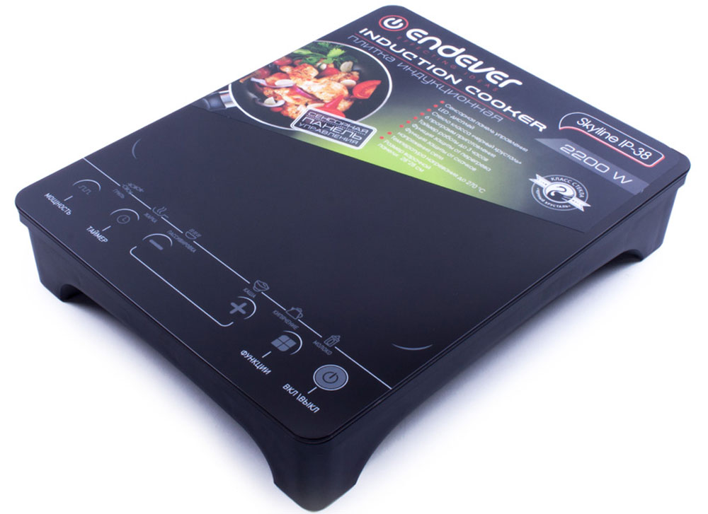 Endever Skyline IP-38 плита настольная индукционнаяIP-38 Endever Skyline IP-38 плита настольная индукционнаяIP-38Индукционная плитка Endever Skyline IP-38 - это настольная электрическая плитка с варочной панелью и индукционной конфоркой. Электрический ток, проходя через медную катушку, находящуюся под конфоркой, индуцирует высокочастотный вихревой ток, который моментально нагревает дно посуды, а с ним и пищу. Таким образом, нагревается не конфорка, а непосредственно сама посуда, находящаяся на ней.Индукционная плитка Endever Skyline IP-38 потребляет в несколько раз меньше электроэнергии, чем обычная электрическая, за счет того, что конфорка автоматически подстраивается под диаметр дна посуды и нагревает только необходимую площадь. Она экономит не только энергию, но и ваше время. За счёт большой мощности (2200 Вт) быстро нагревается и постоянно поддерживает необходимую температуру, что значительно сокращает время приготовления пищи. В индукционной плитке нет открытого огня или раскаленной конфорки. Кроме того, плитка включается только при наличии подходящей посуды. Если посуда не обладает ферромагнитными свойствами, стоит пустая или вообще отсутствует на конфорке, то плитка автоматически отключается. Всё это снижает вероятность получения ожогов и возникновения пожара. При использовании индукционной плитки не бывает дыма и чада, ведь пища, случайно попавшая на поверхность, не пригорает. Все загрязнения легко устраняются с помощью влажной тряпки. Поскольку сама конфорка практически не нагревается, то даже при длительном её использовании, температура в помещении не повышается, что снижает необходимость постоянного кондиционирования или проветривания. Управление индукционной плиткой легко и понятно. С помощью цифрового дисплея и кнопок на передней панели, можно точно установить заданную температуру, мощность и время приготовления пищи. Небольшую компактную плитку можно легко и удобно разместить на любой кухне или взять с собой на дачу. Благодаря современному элегантному дизайну, индукционная плитка станет не только незаменимым помощником на кухне, но и её стильным украшением.6 программ приготовления Таймер работы до 3 часов Функция защиты от скачков напряжения сети Температура нагревания: до 270 °СРазмер варочной панели: 28 см х 28 см