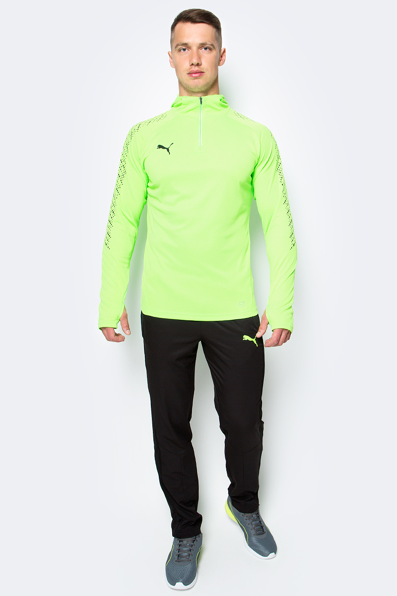 Худи мужское Puma IT evoTRG Hoody, цвет: салатовый. 655170_51. Размер M (46/48)655170_51 Худи мужское Puma IT evoTRG Hoody, цвет: салатовый. 655170_51. Размер M (46/48)655170_51Удобное мужское худи IT evoTRG Hoody изготовлено из 100% полиэстера с использованием высокофункциональной технологии dryCELL, которая отводит влагу, поддерживает тело сухим и обеспечивает вентиляцию воздуха в процессе ношения. Модель имеет длинные рукава реглан, воротник на молнии и капюшон. Удлиненные манжеты снабжены прорезями для большого пальца. Модель декорирована надписью evoTRG сзади и логотипом PUMA, нанесенным на правую сторону груди. Также тематический набивной рисунок представлен на рукавах фирменного покроя. В таком худи будет тепло и удобно во время тренировок или занятий на улице.