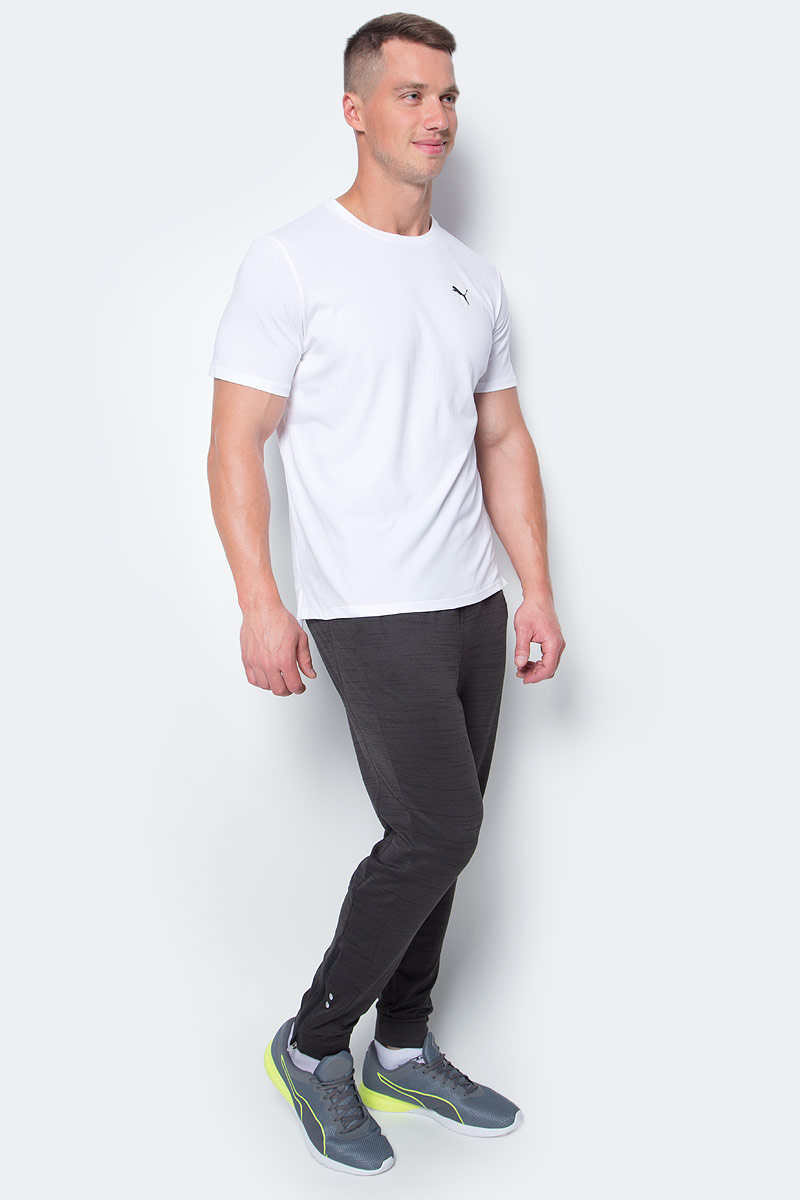 Брюки спортивные мужские Puma Rebel-Run Pant, цвет: черный. 51437101. Размер XXL (52/54)514371_01 Брюки спортивные мужские Puma Rebel-Run Pant, цвет: черный. 51437101. Размер XXL (52/54)514371_01Спортивные брюки изготовлены с использованием высокофункциональной технологии dryCELL, которая отводит влагу, поддерживает тело сухим и гарантирует комфорт во время активных тренировок и занятий спортом. Сетчатые вставки сзади защищают тело от перегрева.Логотип и другие декоративные элементы из светоотражающего материала позаботятся о вашей безопасности в темное время суток. Плоские швы не натирают кожу и обеспечивают полный комфорт. Низ штанин снабжен удобной застежкой-молнией.В кармане на молнии с водонепроницаемой подкладкой ваши вещи будут в целости и сохранности. Пояс из эластичного материала с кулиской снабжен затягивающимся шнуром для лучшей посадки по фигуре.