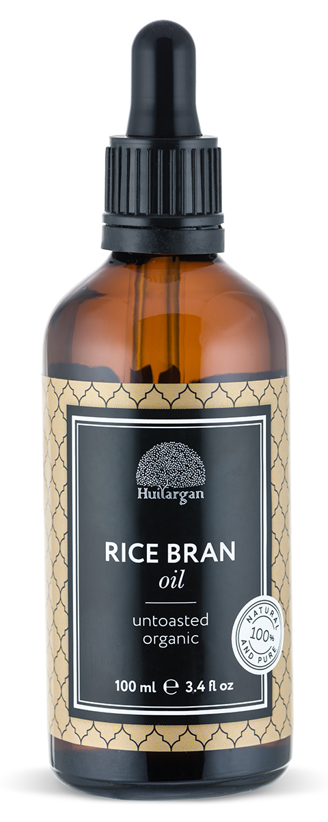 Huilargan Рисовые отруби масло, 100 мл2000000009131 Huilargan Рисовые отруби масло, 100 мл2000000009131Масло рисовых отрубей это уникальный продукт рекомендован для сухой и увядающей кожи. Благодаря глубокому проникновению в кожу, рисовое масло быстро впитывается и попадает в нижние слои эпидермиса. Оно провоцирует выработку эластина и гиалуроновой кислоты; разглаживает уже имеющиеся морщины и не позволяет им закладываться в будущем; выравнивает рельеф, улучшает цвет лица. Благодаря мягкому воздействию и отсутствию аллергенов в составе, продукт используется для ухода за нежной кожей вокруг глаз. Масло питает кожу век, подтягивает ее, разглаживает мелкие морщины и препятствует отечности. Масло рисовых отрубей способствует активизации замерших волосяных луковиц и укреплению корней волос. Также эффективно для устранения перхоти, успокоит раздражение, нормализует жирность кожи головы, поможет справиться с секущимися кончиками.
