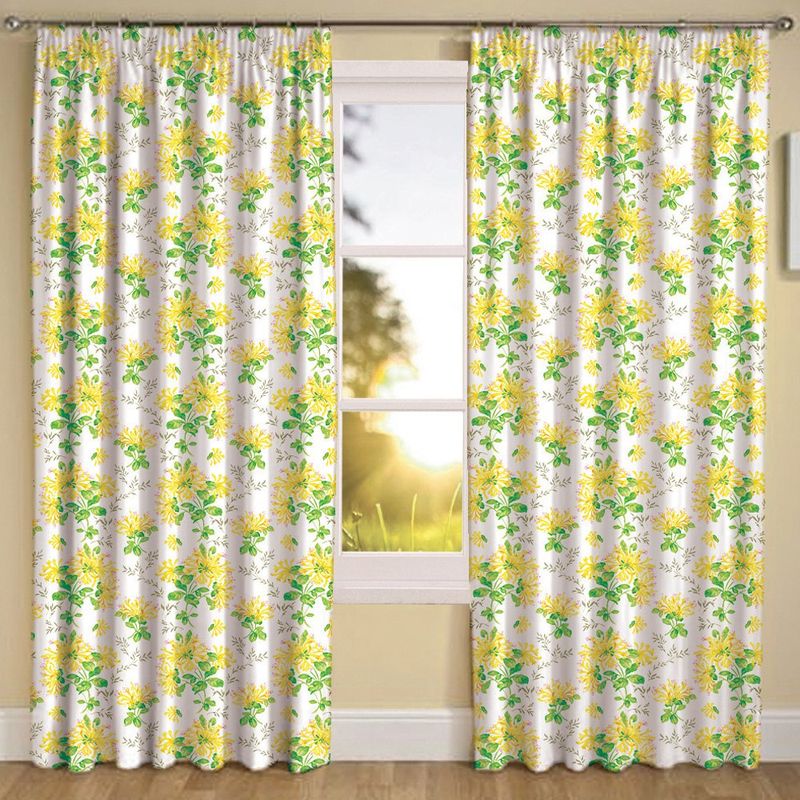 Штора Altali Yellow flowers, на ленте, высота 270 смP708-7661/1 Штора Altali Yellow flowers, на ленте, высота 270 смP708-7661/1Штора с рисунком, выполненная из инновационной ткани - микроволокно, имеет плюшевую бархатистую поверхность. За счет небольшого ворса (так называемый эффект персика), ткань выглядит объемной и очень мягкой. Уникальным свойством ткани является поглощение пыли, которая не оседает на поверхности, а проникает внутрь капиллярной структуры полотна. При задергивании штор, пыль не летит во все стороны и впоследствии легко удаляется при стирке. Оригинальный дизайн шторы прекрасно сочетается с другими изделиями из одноименного интерьерного решения. Штора крепится к карнизу при помощи шторной ленты. Вы можете самостоятельно подобрать наиболее предпочтительный вид крючков - для потолочного или стенового карниза. При желании вы можете присборить штору с помощью лески, предварительно закрепив ее концы с обеих сторон.