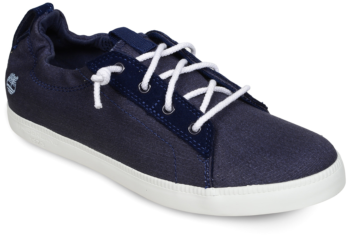 Кеды женские Timberland Newport Bay Canvas Oxford, цвет: синий. TBLA1JEXW. Размер 5,5 (35)TBLA1JEXW Кеды женские Timberland Newport Bay Canvas Oxford, цвет: синий. TBLA1JEXW. Размер 5,5 (35)TBLA1JEXWКеды женские Timberland Newport Bay Canvas Oxford выполнены из канваса. Модель на классической шнуровке. Задник оформлен логотипом бренда. Подкладка и стелька OrthoLite изготовлены из текстиля. Резиновая подошва оснащена рифлением.