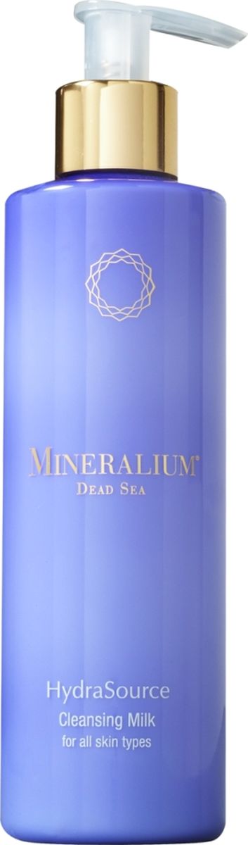Minerallium Очищающее молочко для всех типов кожи, Minerallium 235 млMn6016 Minerallium Очищающее молочко для всех типов кожи, Minerallium 235 млMn6016Нежное и успокаивающее средство для удаления всех типов макияжа подходит даже чувствительной коже;Обладает ухаживающим эффектом: масла и витамины в составе увлажняют кожу, делают ее упругой и бархатистой, освежает тон лица.