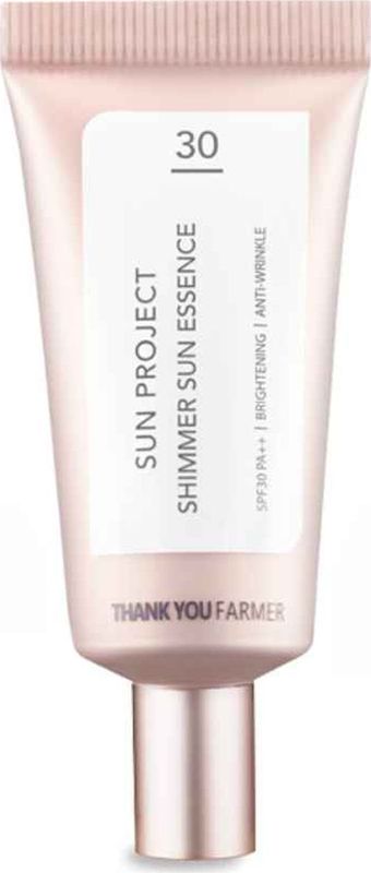 Thank You Farmer Солнцезащитный шиммер с мерцающим эффектом SPF30 PA++, 15 млTYF02 Thank You Farmer Солнцезащитный шиммер с мерцающим эффектом SPF30 PA++, 15 млTYF02Средство 2 в 1: защита от солнца и коррекция тона лица: благородный изящный жемчужный эффект легкого сияния, возможности скульптурирования лица.В отличие от типичных SPF-средств не забивает поры, без эффекта маски, смывается любым средством для умывания.- защищает от UVA и UVB лучей, там самым уберегая вашу кожу от множества проблем (защита от UVA предотвращает пигментацию и фото-старение, защита от UVB спасает от солнечных ожогов и раздражения);- 2 в 1: база под макияж и красивый сияющий оттенок кожи + SPF защита ;- очень легкая текстура, невесом на коже, натуральная красота без эффекта маски.