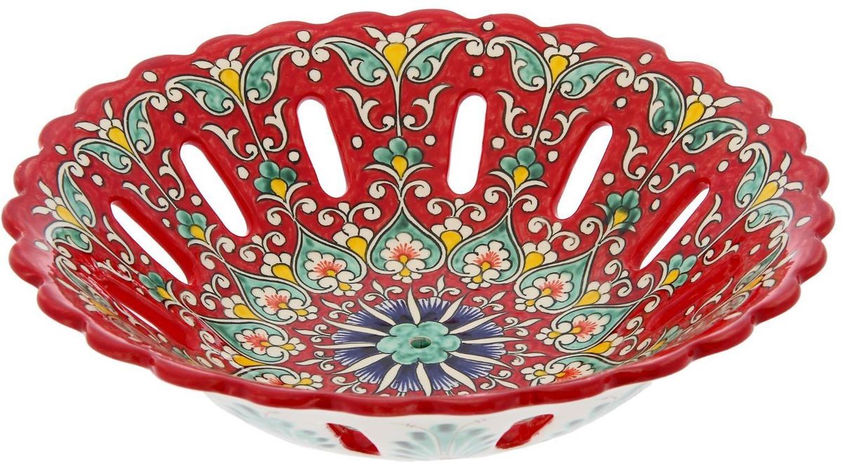 Фруктовница Риштанская керамика, цвет: красный, диаметр 28 см1924262 Фруктовница Риштанская керамика, цвет: красный, диаметр 28 см1924262Узбекская посуда известна всему миру уже более тысячи лет. Ей любовались царские особы, на ней подавали еду шейхам и знатным персонам. Формула глазури передаётся из поколения в поколение. По сей день качественные изделия продолжают восхищать своей идеальной формой.