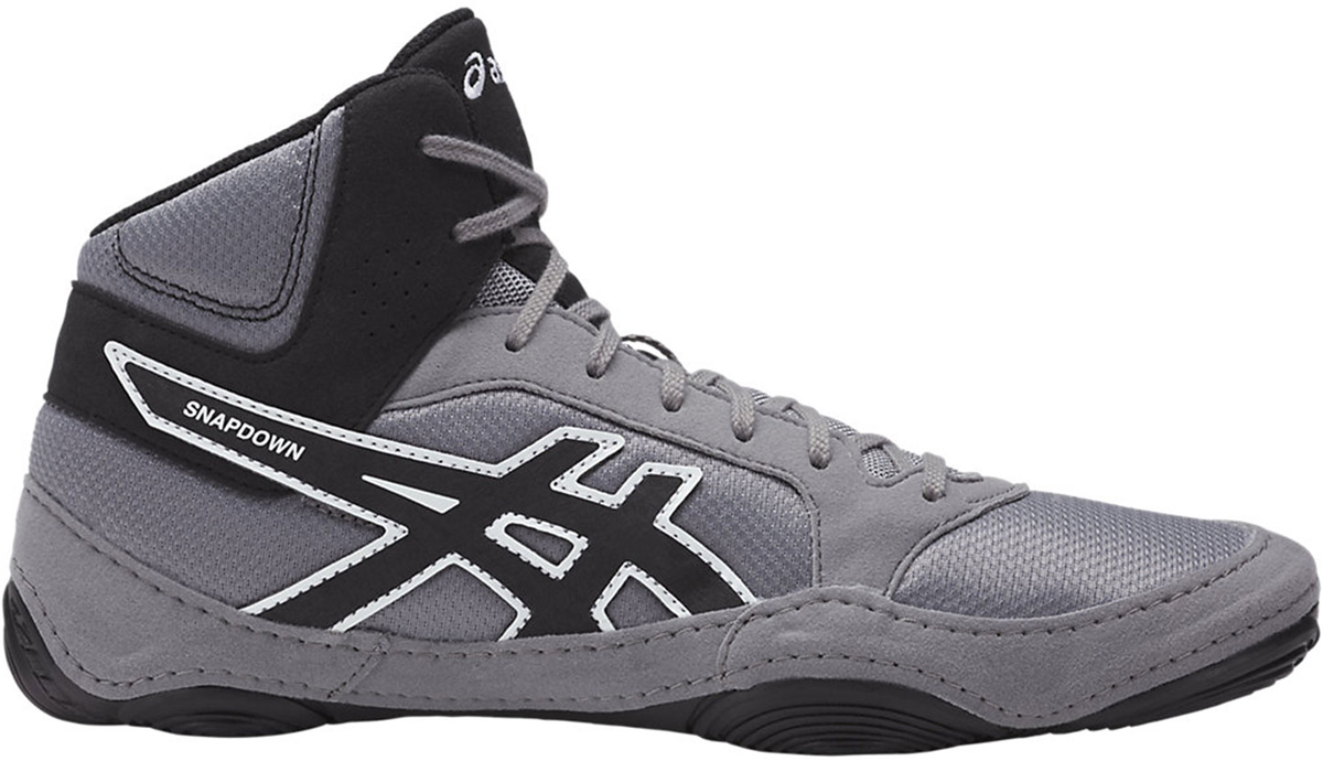 Борцовки мужские Asics Snapdown 2, цвет: серый, черный. J703Y-9690. Размер 9 (41)J703Y-9690 Борцовки мужские Asics Snapdown 2, цвет: серый, черный. J703Y-9690. Размер 9 (41)J703Y-9690Борцовки мужские Asics Snapdown 2 обеспечивают превосходную поддержку и защиту ваших стоп.Верх борцовок выполнен из искусственной кожи и легкой и воздухопроницаемой сетки, внутренняя отделка из мягкого текстильного материала. Цельная подошва из плотной резины обеспечивает прекрасное сцепление с поверхностью. Колодка California, соединенная со средней подошвой, устойчива к ударам, обеспечивает стабильность и комфорт.Классическая система шнуровки гарантирует идеальную фиксацию стопы.Стелька выполнена из вспененного материала EVA с текстильным верхом.