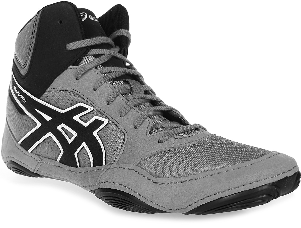 Борцовки мужские Asics Snapdown 2, цвет: серый, черный. J703Y-9690. Размер 10 (42,5)J703Y-9690 Борцовки мужские Asics Snapdown 2, цвет: серый, черный. J703Y-9690. Размер 10 (42,5)J703Y-9690Борцовки мужские Asics Snapdown 2 обеспечивают превосходную поддержку и защиту ваших стоп.Верх борцовок выполнен из искусственной кожи и легкой и воздухопроницаемой сетки, внутренняя отделка из мягкого текстильного материала. Цельная подошва из плотной резины обеспечивает прекрасное сцепление с поверхностью. Колодка California, соединенная со средней подошвой, устойчива к ударам, обеспечивает стабильность и комфорт.Классическая система шнуровки гарантирует идеальную фиксацию стопы.Стелька выполнена из вспененного материала EVA с текстильным верхом.