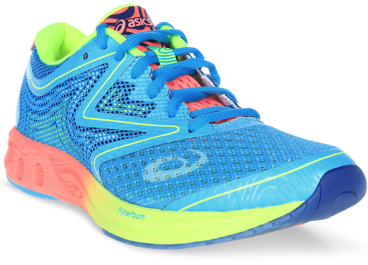 Кроссовки для бега женские Asics Noosa Ff, цвет: голубой. T772N-3906. Размер 9 (39)T772N-3906 Кроссовки для бега женские Asics Noosa Ff, цвет: голубой. T772N-3906. Размер 9 (39)T772N-3906Революционные, инновационные, современные кроссовки Gel-Noosa Tri 12 получили новое переосмысление с появлением технологии FlyteFoam, которая позволяет создавать легкие и восприимчивые к каждому вашему движению кроссовки. Эти кроссовки просто незаменимы при занятии триатлоном. Отсутствие швов исключает натирание и раздражение кожи, а современный сетчатый материал позволяет носить кроссовки без носков. Здесь выполняются все ключевые требования, которым должны соответствовать кроссовки для бега: новый дизайн демонстрирует оптимальный баланс амортизации и поддержки стопы. Знаменитый амортизатор Gel позволит вам выполнять тренировки максимально интенсивно, ведь он гарантирует лучший контакт с поверхностью, снижая риск травм.