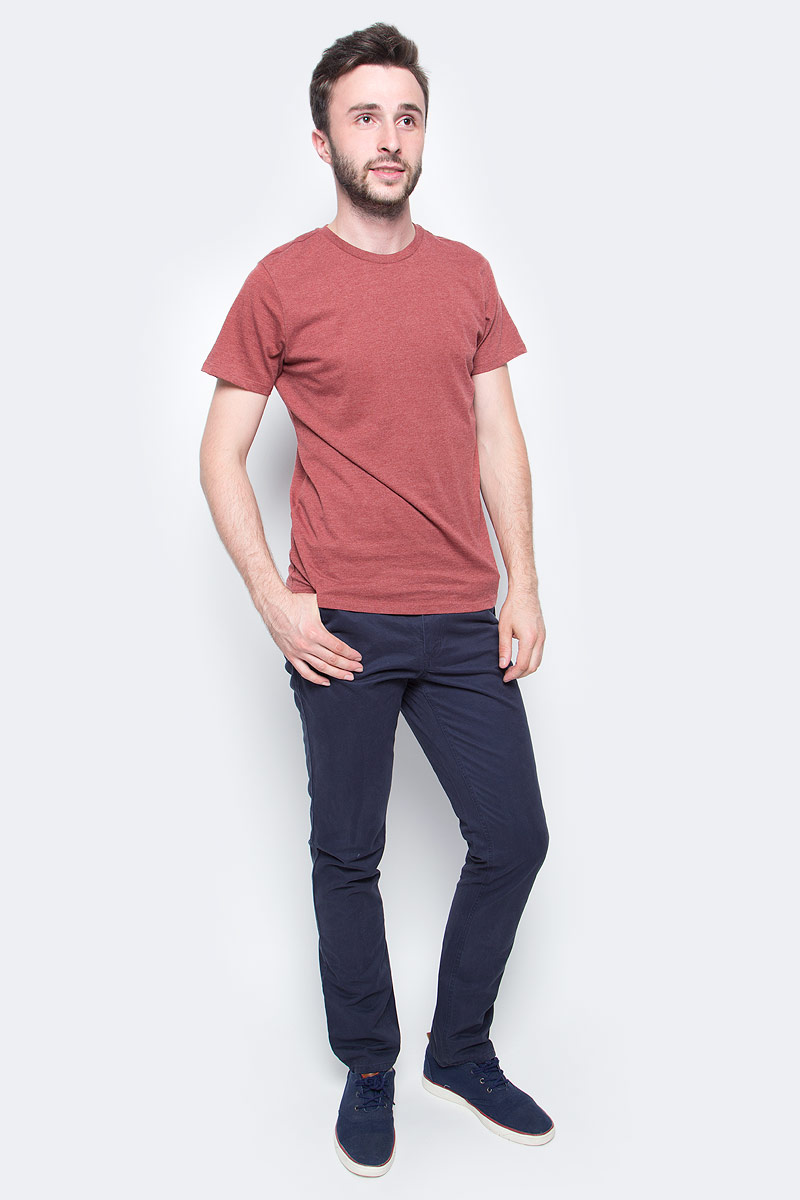 Футболка мужская Sela, цвет: коричнево-бордовый. Ts-211/276-7340. Размер M (48)Ts-211/276-7340 Футболка мужская Sela, цвет: коричнево-бордовый. Ts-211/276-7340. Размер M (48)Ts-211/276-7340Мужская базовая футболка Sela изготовлена из хлопка с добавлением полиэстера. Модель полуприлегающего силуэта имеет стандартную длины, круглый вырез горловины и короткие рукава. Легкая и комфортная футболка удобна в носке.