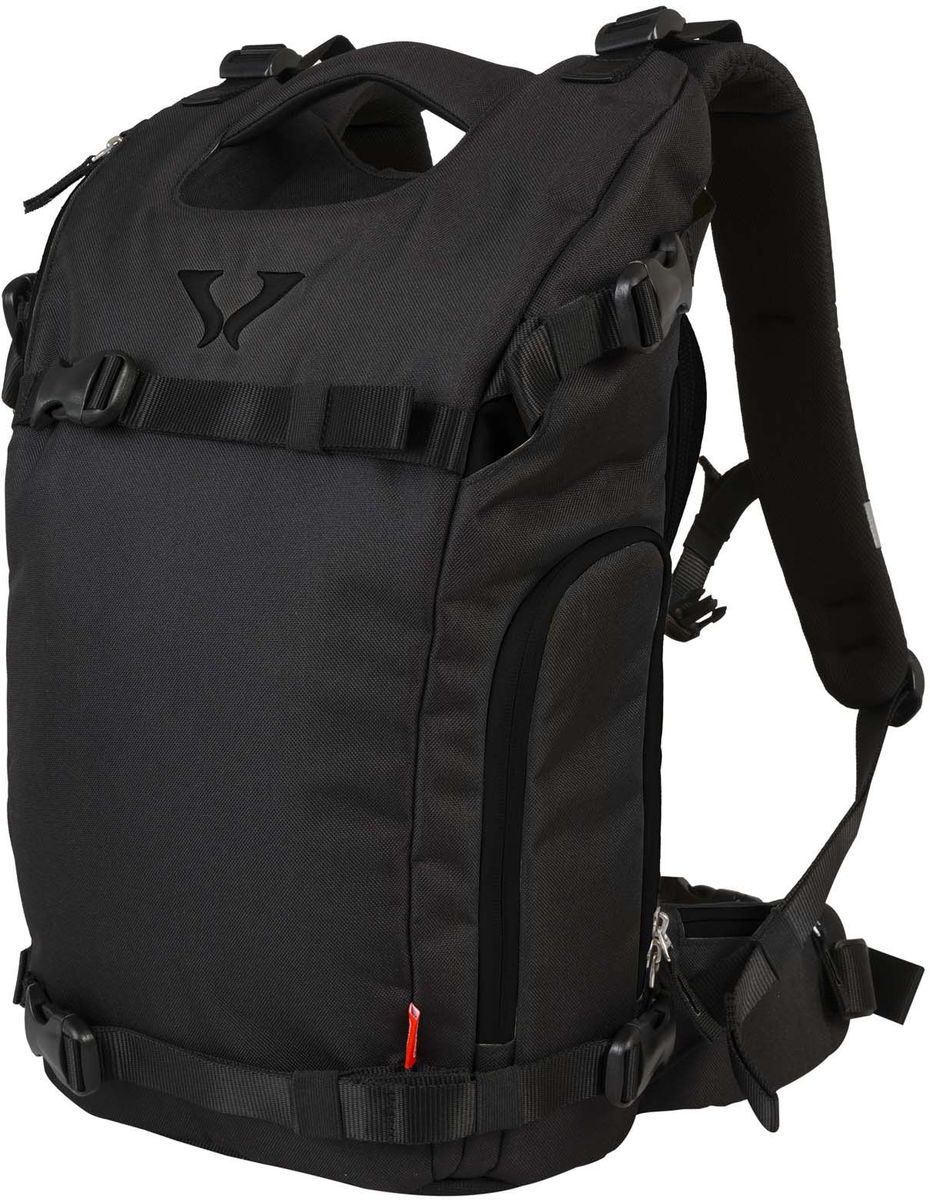 Target Collection Рюкзак Black B17554 Target Collection Рюкзак Black B17554Рюкзак сочетает функциональность с эстетической привлекательностью. Имеет большое основное отделение вмещаемое ноутбук до 15”, также есть отделение под формат A4. Имеются дополнительные боковые карманы. Главное отличие – наличие ремней для крепления скейтборда и лыж. Застегивается на молнию. Вмещает 30 л. Размер: 50 ? 30 ? 21 см.