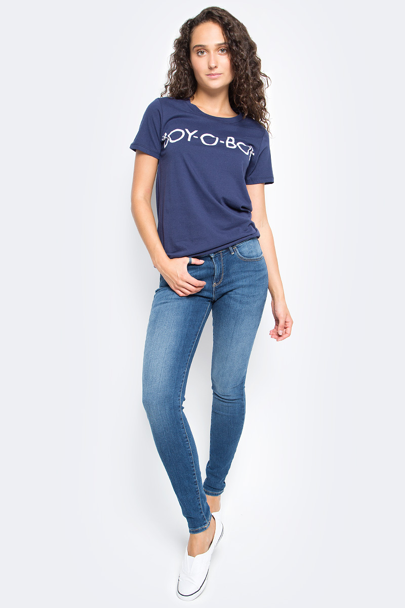 Футболка женская Wrangler, цвет: синий. W7368EV49. Размер L (46)W7368EV49 Футболка женская Wrangler, цвет: синий. W7368EV49. Размер L (46)W7368EV49Футболка Wrangler изготовлена из натурального хлопка. Модель выполнена с круглой горловиной и короткими рукавами. На груди изделие дополнено принтовой надписью.