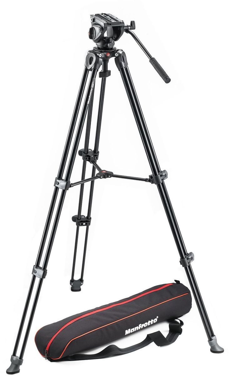 Manfrotto MVK500AM, Black штативMVK500AM Manfrotto MVK500AM, Black штативMVK500AMЛегкий жидкостный видеокомплект MVH500AH,755XBK включает жидкостную видеоголовку (с плоским основанием) MVH500AH и штатив MDEVE 755XB с ногами из карбонового волокна.MVH500AH — это легкая головка с расширенной платформой для камер типа HDSLR. Она имеет скользящую площадку, которая помогает сбалансировать новейшие камеры со сменными объективами. Головка начального уровня серии 500 гарантирует плавность съемки и точное управление оборудованием весом до 5 кг.Это самая компактная головка в нашем популярном ассортименте Bridging Technology™. Она заменяет видеоголовку Manfrotto 701HDV.Превосходная плавность съемки: головка 500 оснащается профессиональными гидравлическими цилиндрами по осям панорамирования и уклона, гарантирующими плавность, управляемость и точность каждого движения камеры.Быстрее, проще и безопаснее в использовании: боковой фиксатор позволяет камере со скользящей быстросъемной площадкой быстро прищелкиваться к головке сверху, вместо необходимости выравнивания и вдвигания сзади. Вспомогательный фиксатор не требуется. Система бокового фиксатора также позволяет быстрее и проще поднять и снять камеру с головки.Головка 500 оснащается предустановленным уравновешивателем нагрузки 2,4 кг, но способна держать оборудование весом до 5 кг. Головка 500 имеет один коннектор Easy Link 3/8”, позволяющий присоединить внешний монитор или другое дополнительное оборудование. Штатив MDEVE 755XB — это компактный и легкий двухуровневый (или 3-секционный) штатив с одинарными алюминиевыми ногами. У него плоская площадка для крепления головки, но имеется встроенная система выравнивания с полусферой 50 мм, фиксируемая съемной поворотной рукояткой внизу центральной колонны, которая позволяет оператору выравнивать камеру, не занимаясь тонкой регулировкой длины ног штатива. Фиксирующие рычаги секций с регулируемой силой прижима позволяют легко и быстро расставлять и складывать штатив. Комплектуется сумкой-кофром из материала с прокладкой.