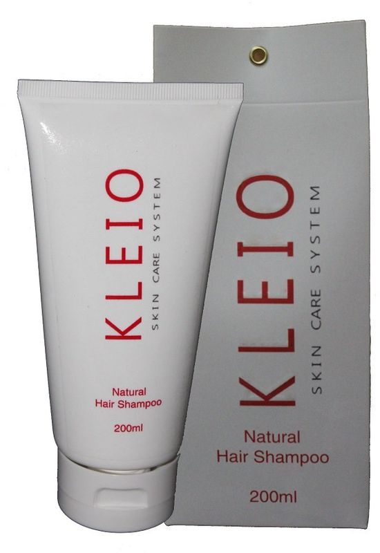 Kleio Натуральный шампунь для волос Skin Care System Natural Hair Shampoo, 200 млK06100200 Kleio Натуральный шампунь для волос Skin Care System Natural Hair Shampoo, 200 млK06100200Шампунь для волос.Питающий, освежающий, применяется для всех типов волос; тщательно очищает, освежает, увлажняет и питает волосы и кожу головы; не нарушает естественный кислотно-щелочной баланс; улучшается общее состояние кожи головы и волос; придает здоровый вид и естественный блеск волос; содержит натуральные природные соли и минералы Мертвого моря.