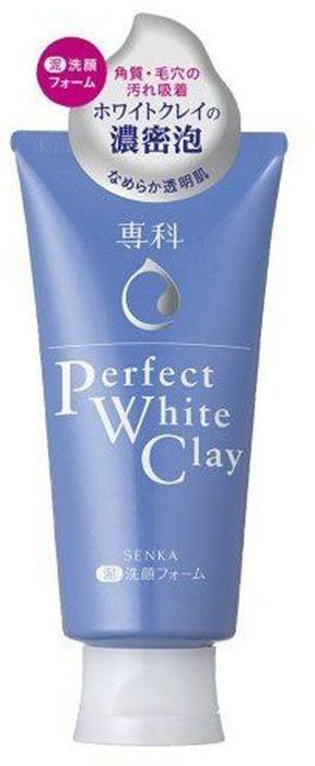 Shiseido Senka Perfect White Clay Очищающая пенка для умывания на основе белой глины, 120 г444922 Shiseido Senka Perfect White Clay Очищающая пенка для умывания на основе белой глины, 120 г444922Нежная пенка для умывания при взбивании в ладонях, образует большое количество упругой пушистой пены. Пена проникает глубоко в поры и захватывая грязь и кожное сало, деликатно и тщательно очищает кожу. Белая глина уменьшает воспаления, а аминокислоты успокаивают и восстанавливают барьерные функции кожи. Пенка идеально подходит для жирной и комбинированной кожи. Не сушит кожу лица, сохраняя гидролипидный баланс, благодаря содержащимся в составе гиалуроновой кислоте и протеинам шелка. Не содержит красителей. Обладает лёгким ароматом.