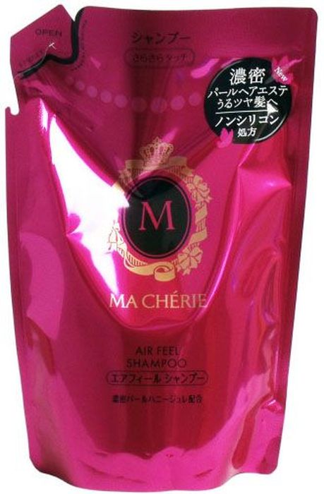 Shiseido Ma Cherie Бессиликоновый шампунь для волос для придания объема с цветочно-фруктовым ароматом, 380 мл447572 Shiseido Ma Cherie Бессиликоновый шампунь для волос для придания объема с цветочно-фруктовым ароматом, 380 мл447572Мягкий состав шампуня хорошо увлажняет волосы, не перегружая их. Подходит для ежедневного применения, не сушит концы, делает волосы струящимися, придаёт видимый блеск и объём. Бережно ухаживает за вашими волосами, при намыливании хорошо пенится, обогащает Ваши волосы полезными компонентами. Формула японского шампуня MA CHERIE восстанавливает структуру волос, делает их легкими и шелковистыми. В результате применения шампуня у Вас упругие и эластичные волосы, с большей пышностью и объёмом.