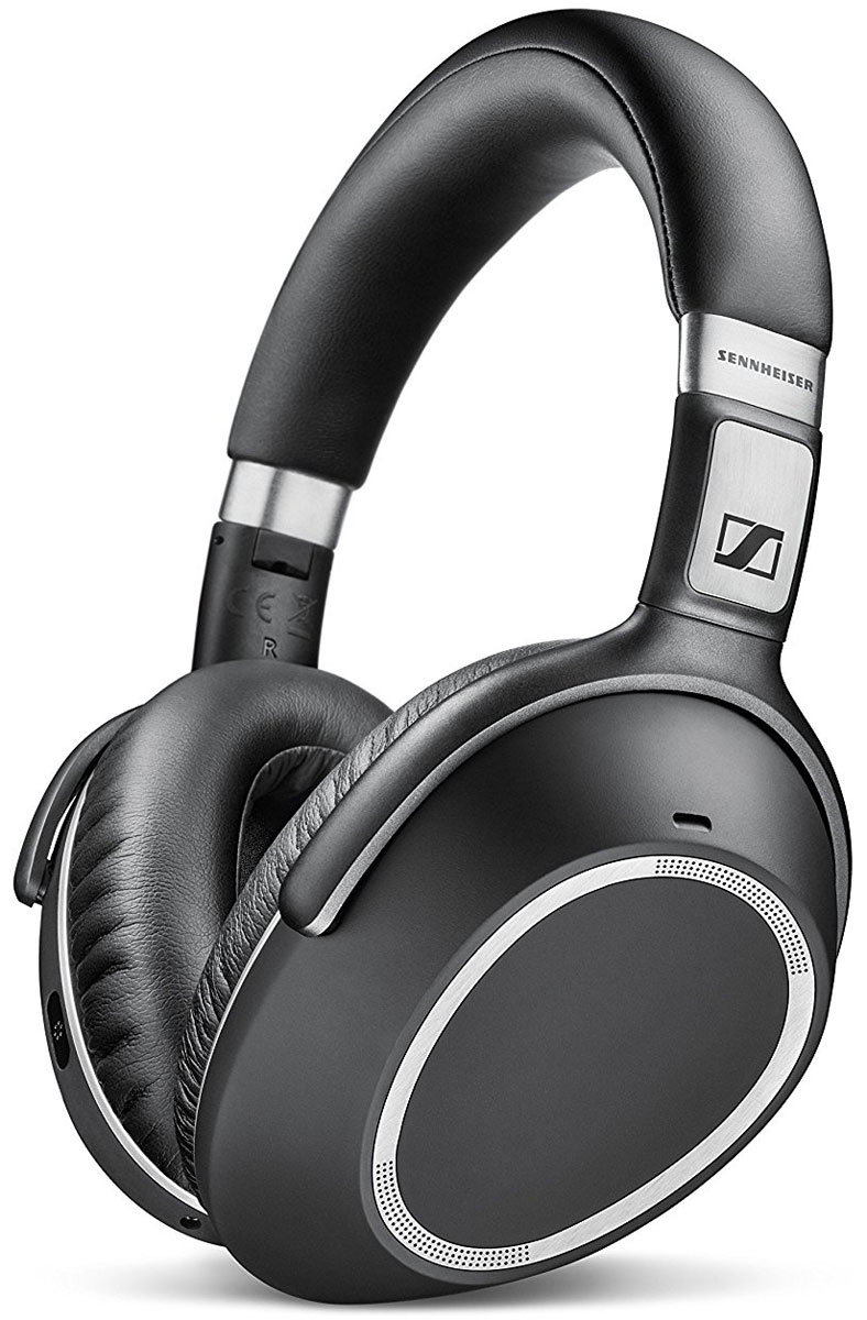 Sennheiser PXC 550 Wireless, Black наушникиPXC 550 Wireless Sennheiser PXC 550 Wireless, Black наушникиPXC 550 WirelessВы много путешествовали разными классами, но путешествие с PXC 550 Wireless это нечто особенное. Звук этих премиальных наушников естественный, глубокий и яркий на любом уровне громкости. Постоянно передвигаясь с места на место, вы всегда остаётесь на связи.Окружающий вас мир может быть очень шумным. Благодаря гибридной технологии адаптивной системы шумоподавления Sennheiser NoiseGard, PXC 550 Wireless создают комфортное звуковое пространство даже в самых шумных условиях: чем выше уровень окружающего шума, тем более эффективно будет работать система шумоподавления, генерируя оптимальный аудио сигнал. 30 часов автономной работы гарантируют, что вы можете облететь вокруг земного шара, на покидая личного звукового пространства.Музыка в путешествии особенно хороша, когда вы можете свободно передвигаться. Вместо кабеля в наушниках используются передовые высокотехнологичные решения в области беспроводной передачи: с помощью технологии Near Field Communication (NFC) наушники PXC 550 Wireless можно мгновенно связать с другим мобильным устройством. Но PXC 550 Wireless может работать и с кабелем, который включён в комплект поставки.PXC 550 Wireless гарантирует непревзойдённую ясность речи во время деловых и личных звонков. Адаптивная система шумоподавления сделает всё, чтобы вас понимали на другом конце телефонной линии. Управлять своим контактным центром и другими функциями вы сможете с помощью сенсорной панели на правой чашке наушников.Одни из самых лёгких в своём классе складные наушники с микрофоном PXC 550 Wireless предназначены для прослушивания в течение продолжительного времени. Чтобы обеспечить наилучшее прилегание мы измерили сотни человеческих ушей и разработали особую форму амбушюров и шарнирный механизм оголовья. Наушники можно легко сложить и убрать в стильный чехол. Повышенный комфорт и продуманная конструкция: всё лучшее соединилось в PXC 550 Wireless.