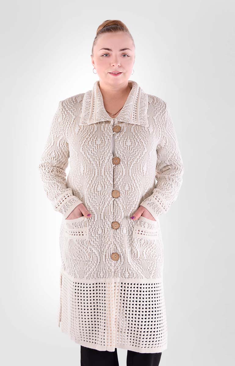Кардиган женский Milana Style, цвет: молочный. 488. Размер 56488 Кардиган женский Milana Style, цвет: молочный. 488. Размер 56488Обратите внимание на ажурное полотно данного кардигана. Ощущение кружева, которое вывязано поверх основного полотна. Это смотрится очень красиво и очень женственно. Удлиненный тип. Два боковых разреза. Широкий откидной воротник. Прекрасный выбор.